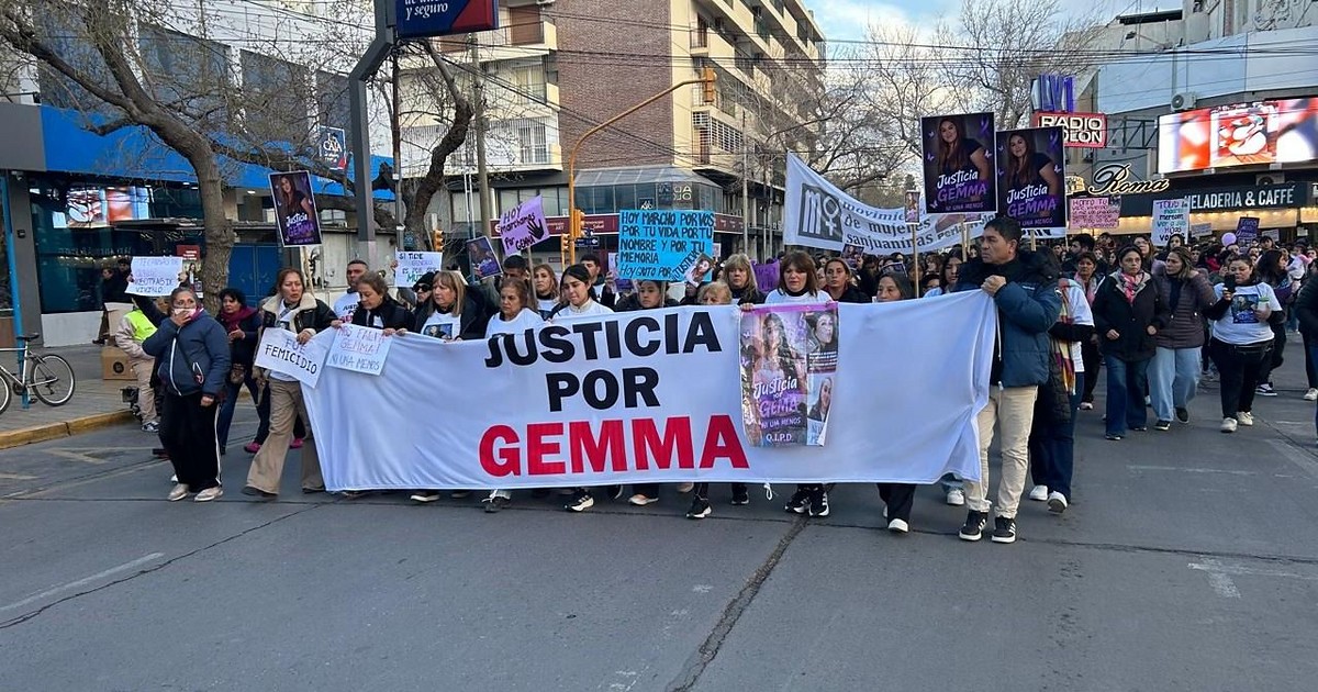 San Juan marchó por Gemma Álvarez mientras se revisa la prisión preventiva del acusado