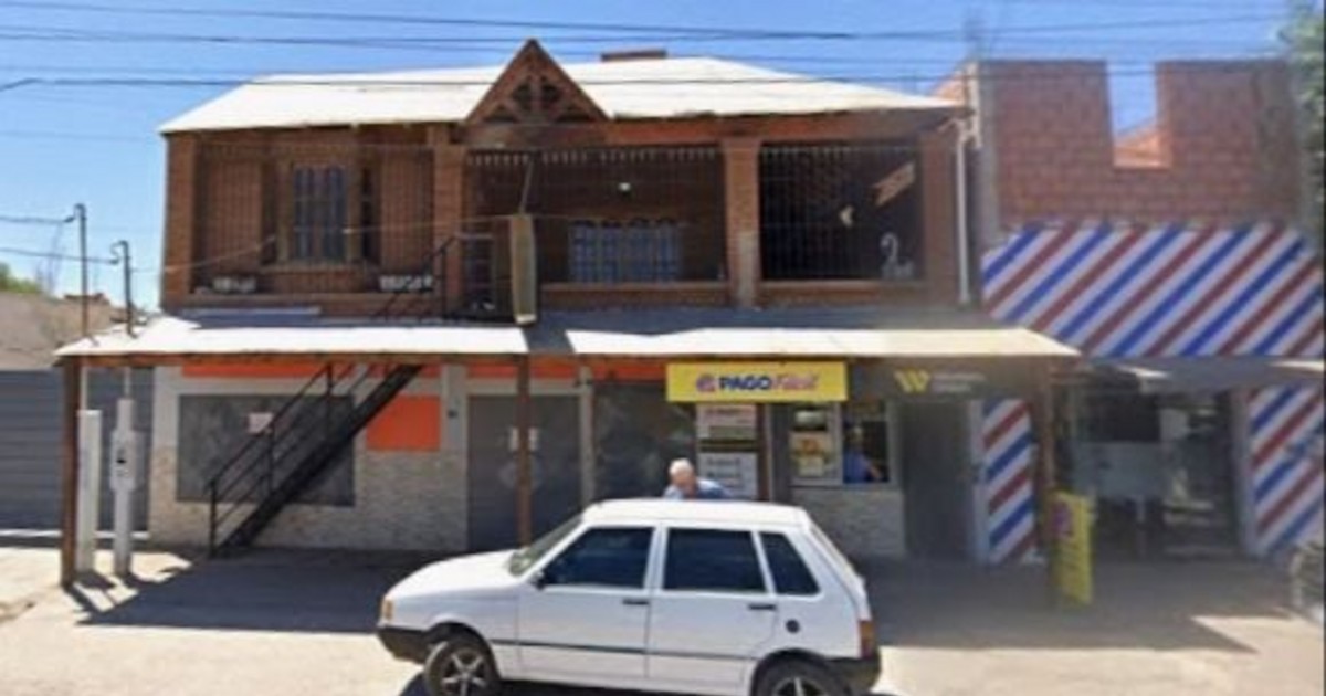 Dos encapuchados robaron $5 millones de un Pago Fácil de Rawson