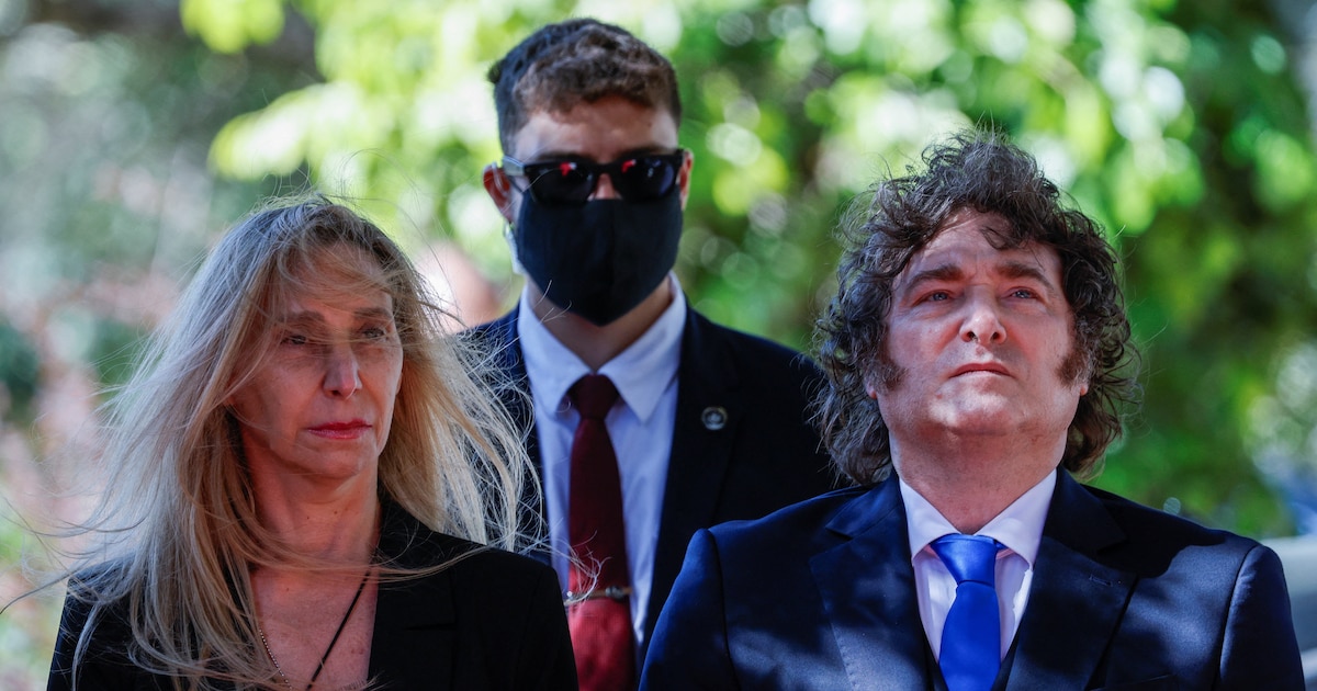 La Casa Rosada mira nuevos outsiders mientras admite que Milei compite contra su gestión