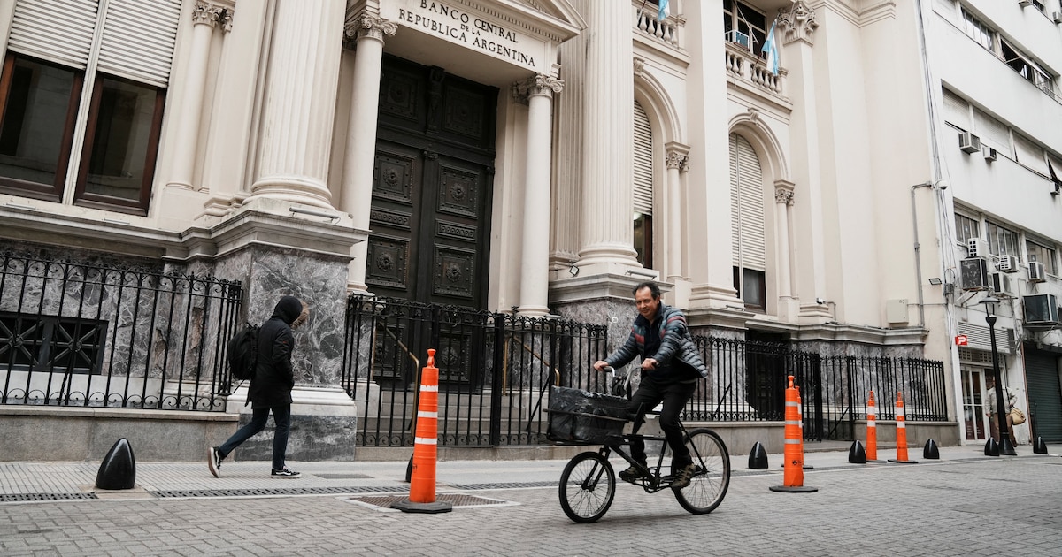 Las reservas brutas superaron los US$50.600 millones, aunque el dato no despeja todas las dudas