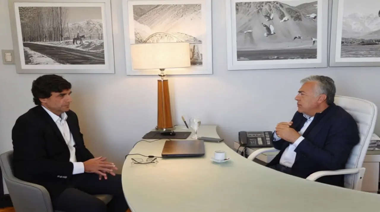 Lacunza inició en Mendoza una gira presidencial y busca construir una alternativa para 2027